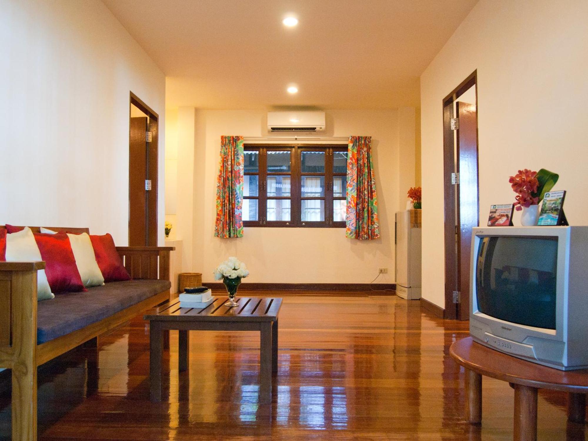 Baan Klang Aow Beach Resort Ban Krut  Exterior foto